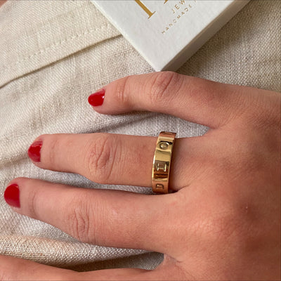 The Chunky Band Ring - Solid Gold