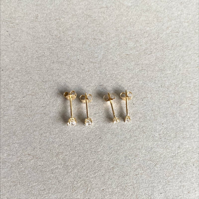 Stud Earrings (1 PAR) - Solid Gold - Ready to go